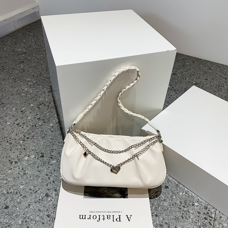 Női PU bőrű, négyzet alakú kézitáska pliszált felhőmintával, cipzáros nyitás, nylon belső, egy vállpánt, utcai stílus