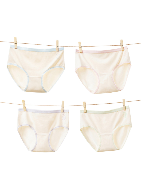 Gyerekeknek készült bambuszrostos alsóneműk, 67% regenerált cellulóz, A osztály, lányoknak, BODENGLI, nyár 2025, varrat nélküli