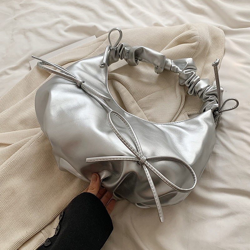 PU felhő mintás crossbody táska nagy kapacitású, húzó-zsinóros masnival, nyár 2024