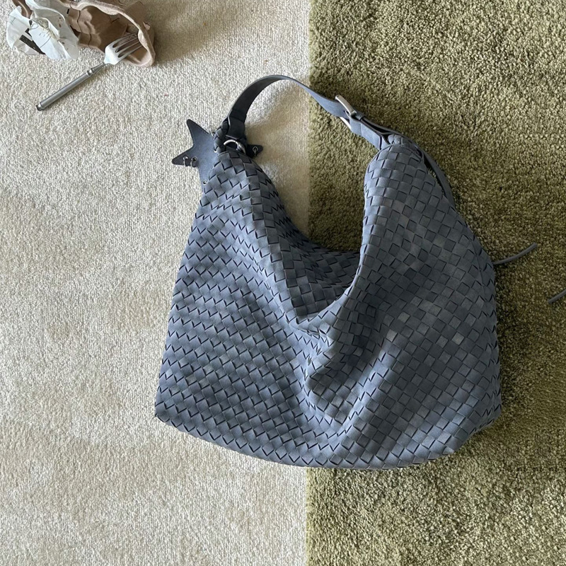 Annmuu Tote torba - PU materijal, unutarnja podstava od suedea, magnetsko zatvaranje, džep sa zatvaračem