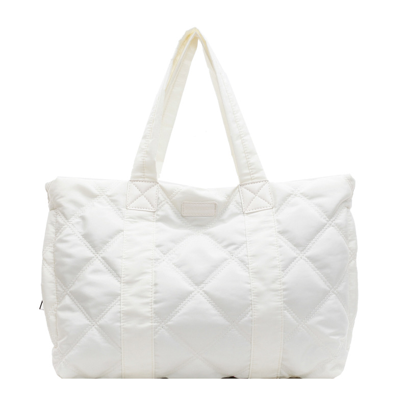 Xiaoxuan prešivana Tote torba s zatvaračem na zip, unutarnja džep s zipom i džep za ID, za svakodnevnu upotrebu