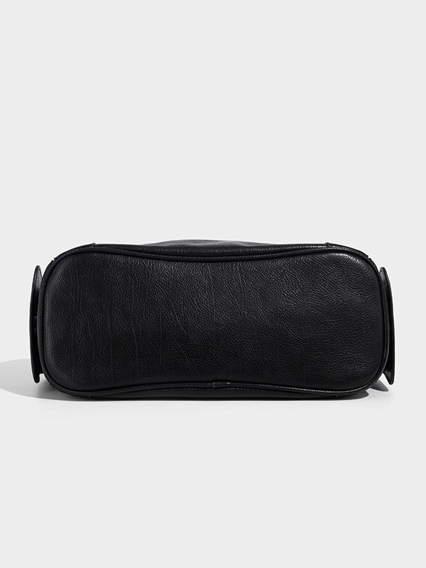 PU tote torba u urbanom minimalističkom stilu, dumpling oblik, zatvaranje zipom, jednopasna naramenica, unutarnji džep sa zipom i džep za dokumente