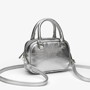 Korejskog stila PU horizontalna kvadratna torba s pokrivenim otvaranjem i unutarnjim džepom na zip