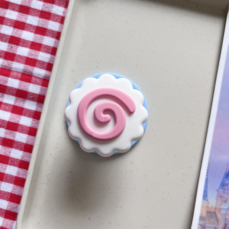 Десктоп стойка с карикатурен стил, силиконова конструкция, MagSafe магнитен държач, разтегателна и държач за пръстен