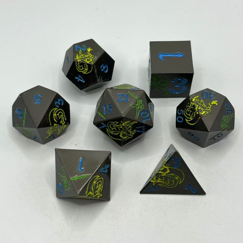Metalna skup kockica za D&D – cinkovog legura, 20-stranih poliedričnih kockica, obrada i personalizacija dostupni, 100 komada u kutiji