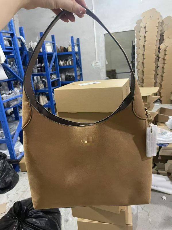 Brooklyn velika kapaciteta vintage tote torba za svakodnevnu uporabu, s jednom naramenicom i mogućnošću crossbody