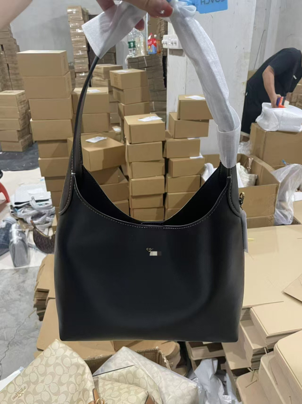 Brooklyn velika kapaciteta vintage tote torba za svakodnevnu uporabu, s jednom naramenicom i mogućnošću crossbody