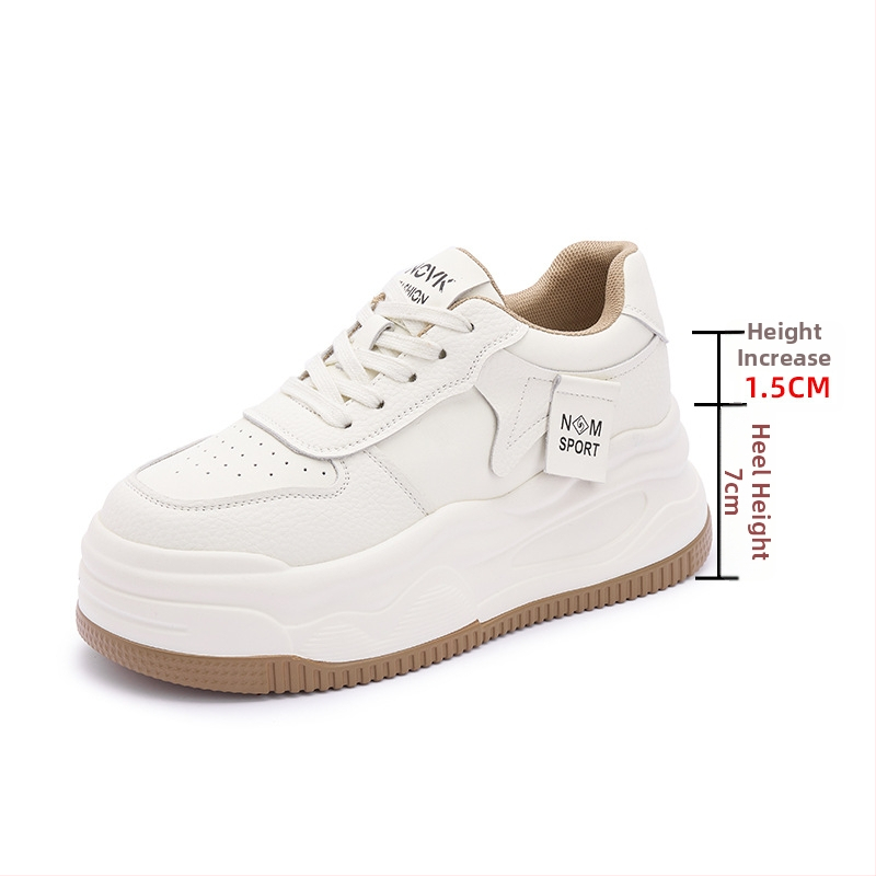 Női casual sportcipő rejtett magasságot növelő sarkúval és vastag talppal, fűzővel, felsőrész: szuper rost, belső: természetes bőr, talp: poliuretán.