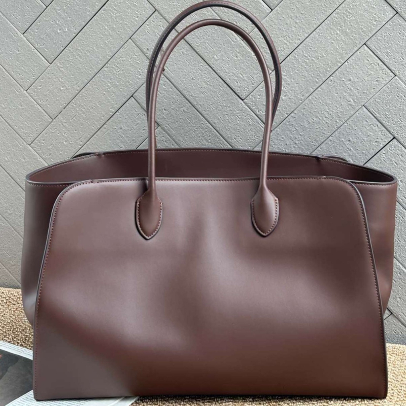 Urban minimalistička kožna tote torba, prava koža, unisex, džep za telefon, oblik horizontalnog pravokutnika