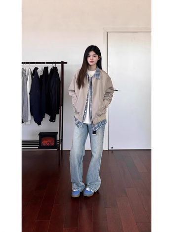 Baseball dzseki reveres gallérral, cipzár, hálós mintázat, fő anyag 80% poliészter, bélés poliészter (rever, cipzár, hálós mintázat, 80% poliészter, bélés poliester)