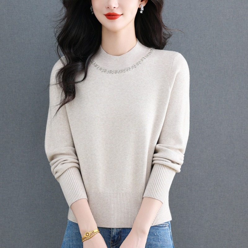 Ženski džemper s perlama, s polu-visokim ovratnikom, debeli pleteni materijal, dugi rukavi