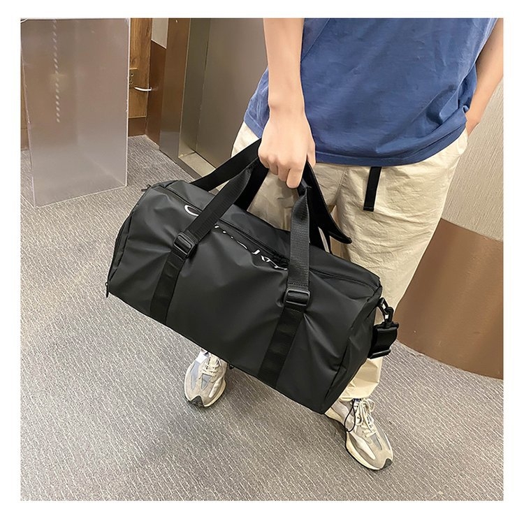 Torba za putovanje preko ramena, velika kapaciteta 20–35 L, model 6153, materijal: perlećni film, vodootporan, prozračan, otporan na habanje