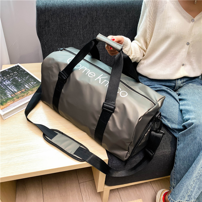 Torba za putovanje preko ramena, velika kapaciteta 20–35 L, model 6153, materijal: perlećni film, vodootporan, prozračan, otporan na habanje