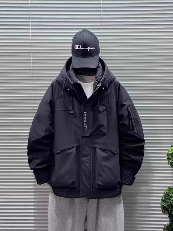 Muška down jakna za mlade, zima 2025, bijeli patka perja 76–80%, s kapuljom i stojećim ovratnikom, otporna na vjetar i topla