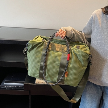 Torba za penjanje u japanskom stilu, kapaciteta 20–35 L, odjeljak suh/mok, vodootporna za fitness i putovanja, ručna ili crossbody nosivost