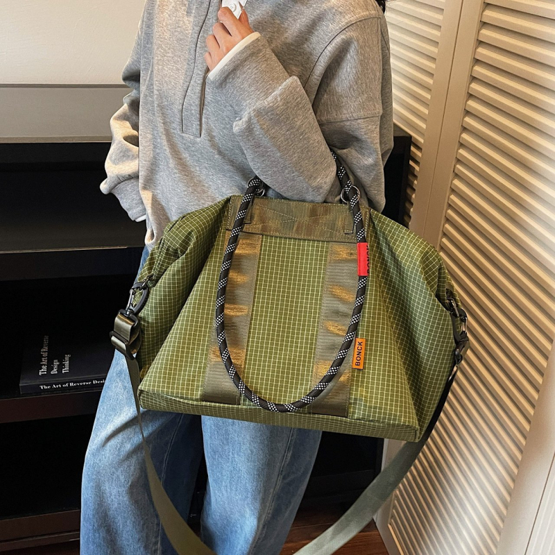 Torba za penjanje u japanskom stilu, kapaciteta 20–35 L, odjeljak suh/mok, vodootporna za fitness i putovanja, ručna ili crossbody nosivost