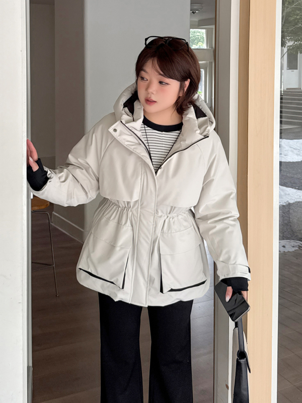 Parka cu talie strânsă, glugă, lungime medie, 86–90% puf de rață, fermoar