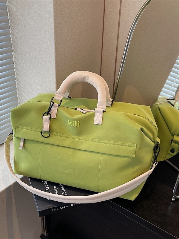 Torba za fitness i jogu za putovanje – lagana, kapacitet 20–35 L, Oxford platno, odjeljak mokro/suho, crossbody dizajn