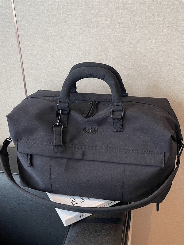 Torba za fitness i jogu za putovanje – lagana, kapacitet 20–35 L, Oxford platno, odjeljak mokro/suho, crossbody dizajn