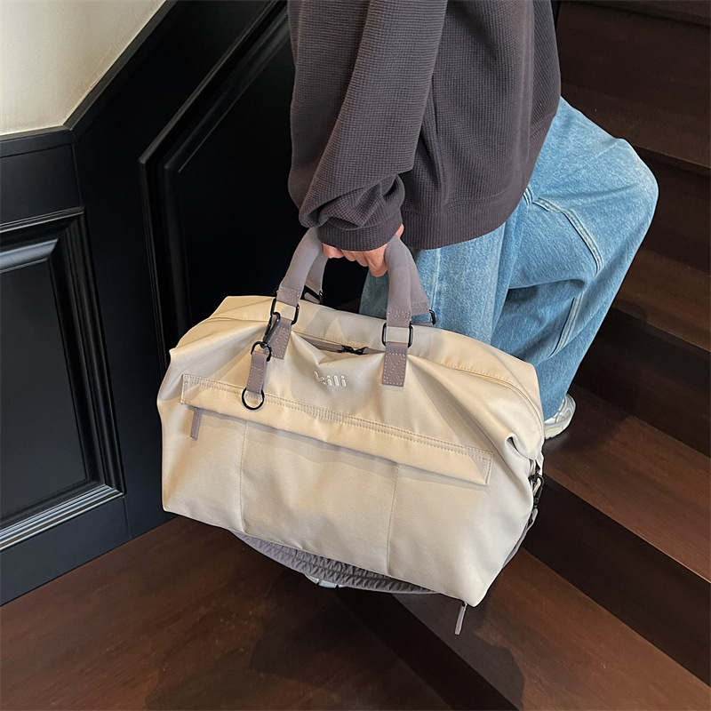 Torba za fitness i jogu za putovanje – lagana, kapacitet 20–35 L, Oxford platno, odjeljak mokro/suho, crossbody dizajn
