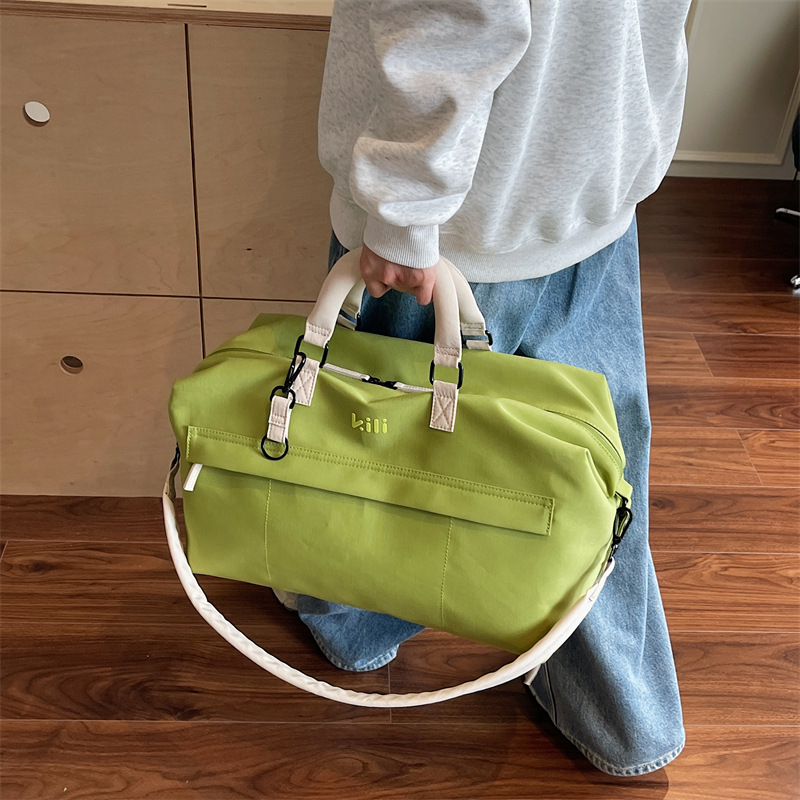 Torba za fitness i jogu za putovanje – lagana, kapacitet 20–35 L, Oxford platno, odjeljak mokro/suho, crossbody dizajn