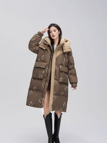 Дамско яке с пух средна дължина, пух 86-90% съдържание, 201-300 г пух, полиестер, цип, полуотворена яка, зимен сезон 2025