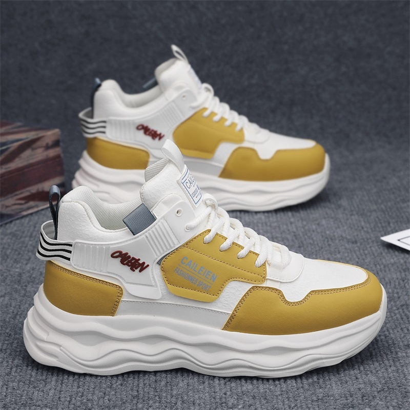 Cipele za tatu – prozračne, otporne na klizanje, otporne na habanje; gornji dio od sintetičke kože, vezanje šnalama, srednja visina potplata