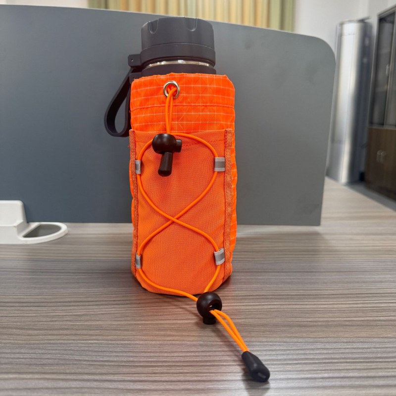 Vanjska sportska torba s džepom za telefon i držačem za bocu vode, najlon, otporna na habanje, prugasti uzorak, unisex