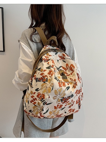 Najlonski ruksak sa zatvaračem, trodimenzionalnog oblika, unutarnji pretinci: pretinac sa zatvaračem, pretinac za telefon i pretinac za ID, marka Xdlm