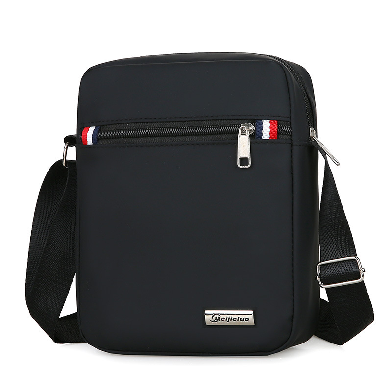 Muška crossbody torba od Oxford materijala – vodootporna, stil opuštenog putovanja, za svakodnevnu upotrebu (proljeće 2025)