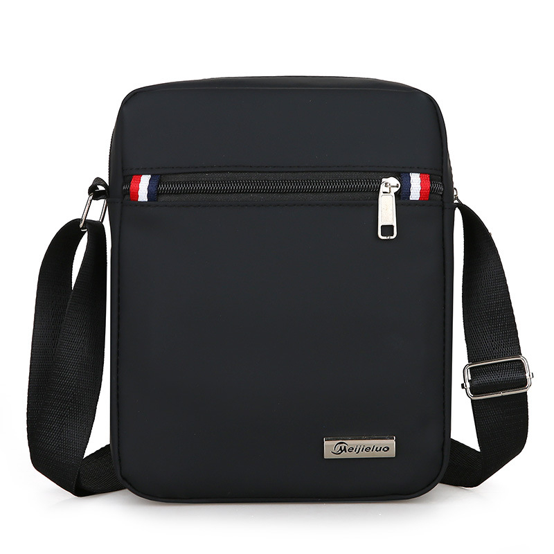Muška crossbody torba od Oxford materijala – vodootporna, stil opuštenog putovanja, za svakodnevnu upotrebu (proljeće 2025)