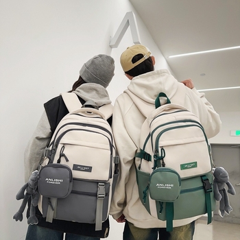 Visokokapacitetni najlon ruksak za školu, vodootporan, prozračni stražnji dio, rameni pojas s prozračnim jastučićem