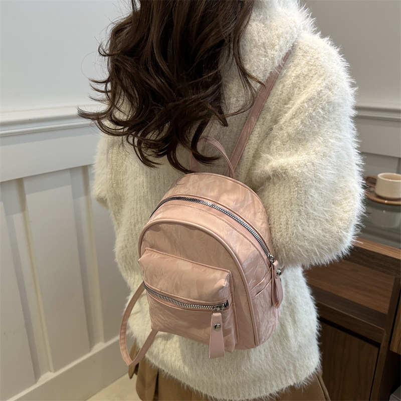 Ženski mini ruksak s urbanističkim minimalističkim stilom, pogodan za putovanja i svakodnevnu upotrebu, podstava poliester, zatvaranje na zip, trodimenzionalni vanjski dizajn, jesen 2024