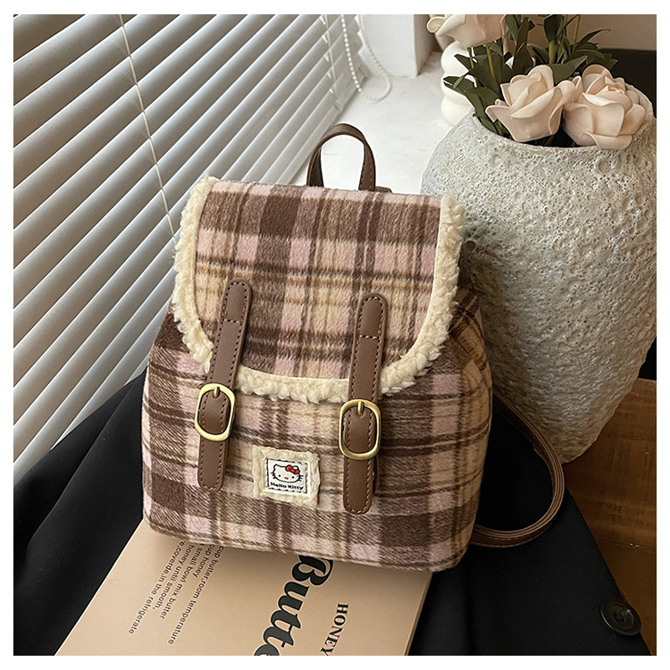 Ruksak u korejskom stilu od velura s kariranim uzorkom retro dizajn - (Materijal: velur; Zatvaranje: šnir s kopčom; Unutarnji džep: džep za telefon)