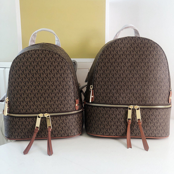 Ženski PVC ruksak, vodootporan, zatvaranje na zip, unutarnji džepovi za telefon, ID i kameru, podstava od poliestera i pamuka