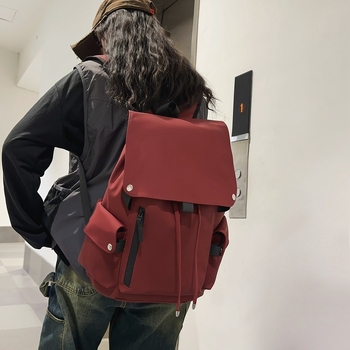 Školski ruksak ulični trend (Materijal: filmom premazani Oxford materijal; Funkcije: prozračan, otporan na habanje; Kapacitet: veliki; Sustav naramenica: zakrivljene naramenice; Stil: street trend)