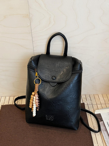 PU ruksak, urbani jednostavan stil, jesen 2025, magnetni zatvarač, skriveni unutarnji džep sa zatvaračem, vodootporan