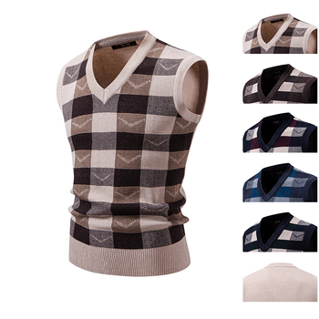 Férfi V-nyakú kötött mellény, rácsos mintával, ujj nélküli, szűkített fazon