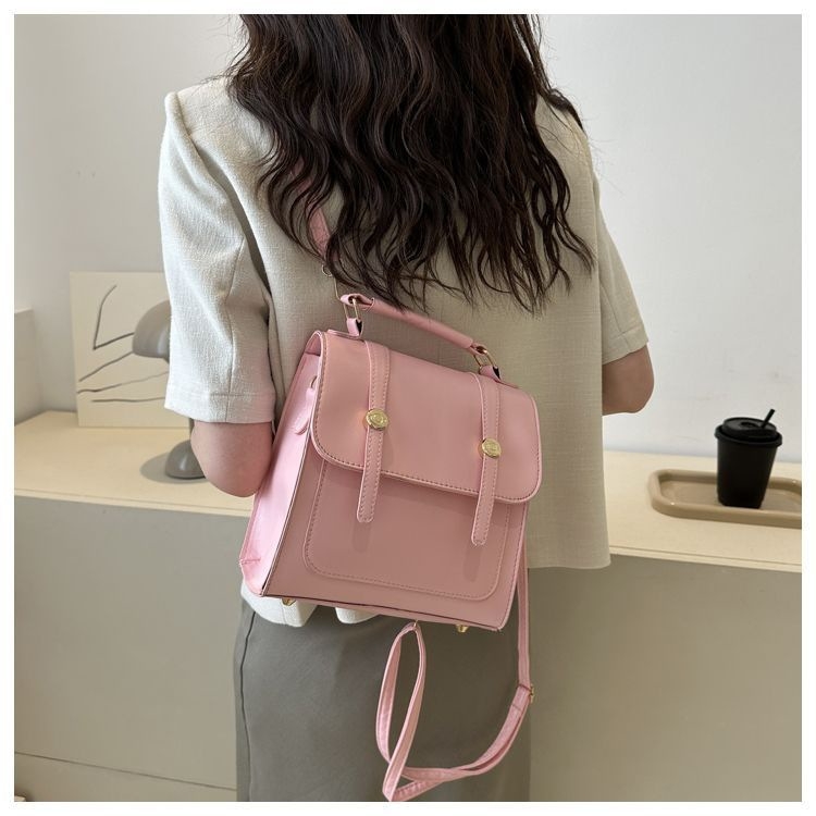 PU koža ruksak, gradska jednostavnost, proljeće 2025 izdanje, unutarnji džepovi: tajni džep na zip, džep za telefon, džep sa dvostrukim zatvaračem; podstava poliester; mekana konstrukcija