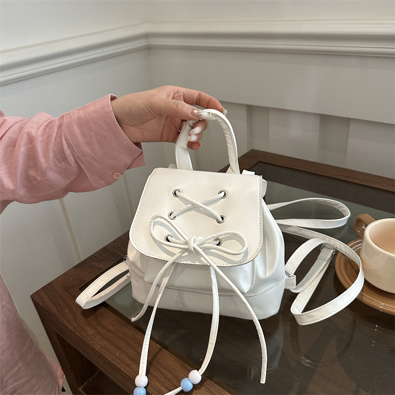 PU ruksak s dizajnom kante, urbani stil, zatvaranje preklopom, poliester podstava, džepovi za telefon i karticu identifikacije, lagan svakodnevni model