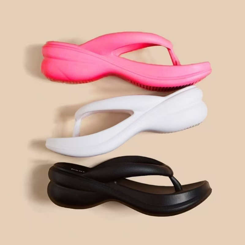 Flip-flop s povećanjem visine od 6 cm, EVA gornji dio i EVA potplat, okrugli vrh, seksi stil