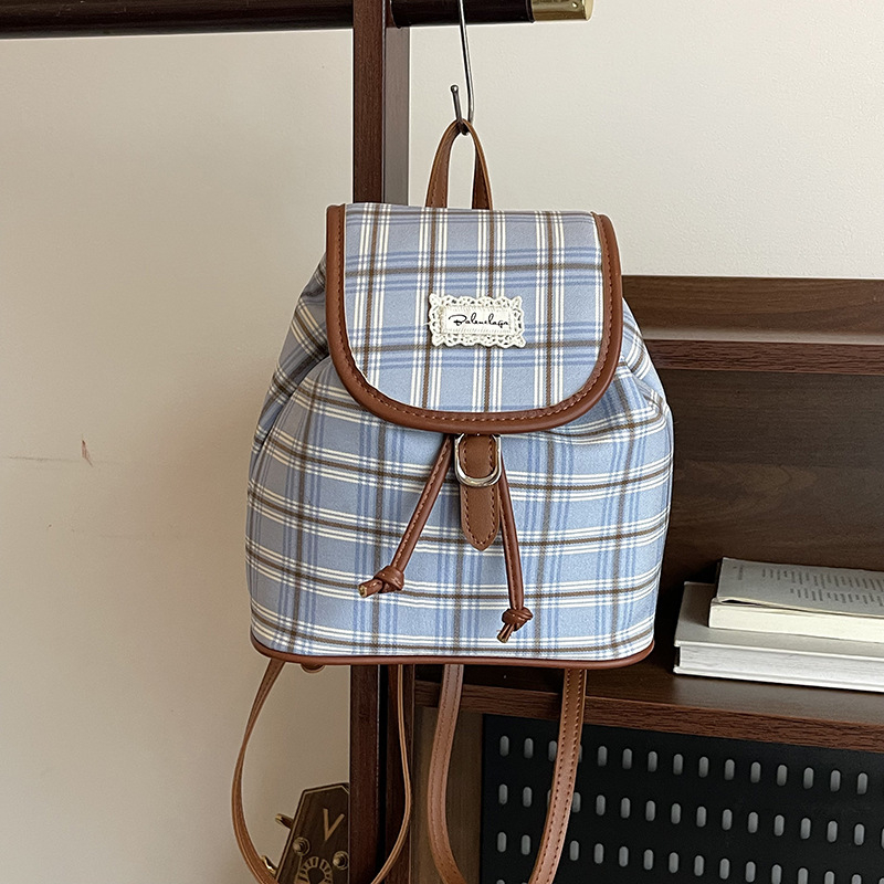 Ženski platneni ruksak, ljeto 2025, zatvaranje šnuricom, skriveni džep sa zatvaračem i džep za mobitel