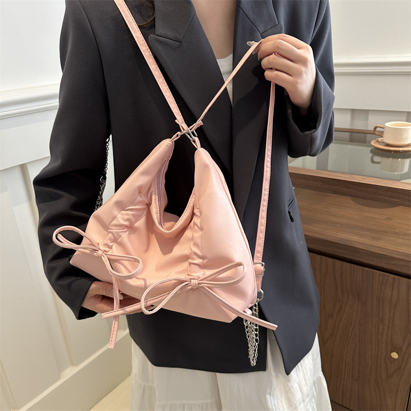 PU ruksak, ulični stil, proljeće 2024, zatvarač, unutarnja džep za dokumente