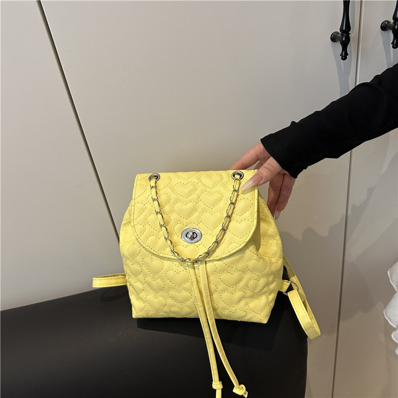Ženski ruksak u elegantnom korejskom stilu za ljeto, moderan i svestran; PU materijal, kapacitet ispod 20 L, kompatibilan s 8-inčnim laptopom, podstava od poliestera, zakrivljeni rameni remeni