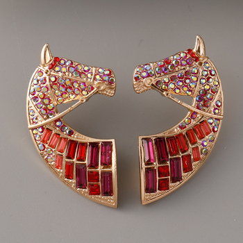 Naušnice Winnie: motiv konjske glave, legura, dijamantni premaz, osobni modni stil