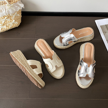 Platforme sandale s povećanjem od 6 cm – PU gornji dio, potplat od gumene pjene, okrugli vrh, unutrašnjost od super vlakna, ležerni stil