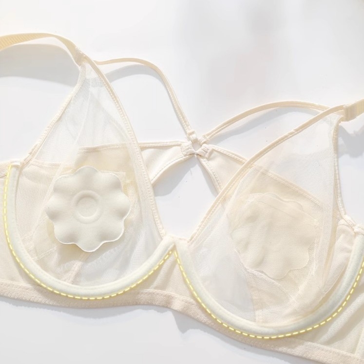 Brusa s seksi stilom, prozračna pamučna tkanina, košarica 3/4, ultratanka oblikovana košarica, fiksirane dvostruke naramenice, stražnje zatvaranje s četiri reda kukica