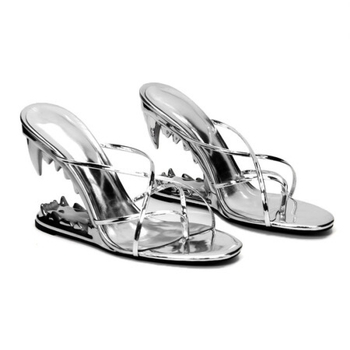 Női satin felső rész, osztott lábujjak, slip-on, gumírozott talp, PU belső