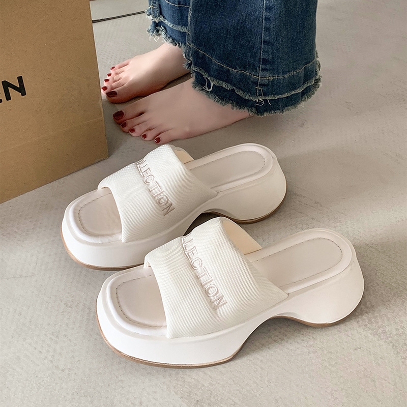 Ženske platformske sandale s okruglim nosom, retro stil, gornji dio od super fiber, PU unutrašnjost, gumena potplat