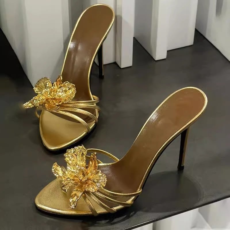 Stiletto sandale s oštrim nosom i detaljem cvijeta, gornja PU, unutarnja PU, EVA potplat